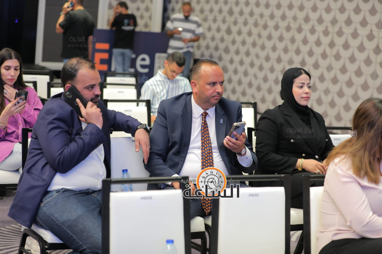 Madar Al-Saa Images 0.6538740299027308