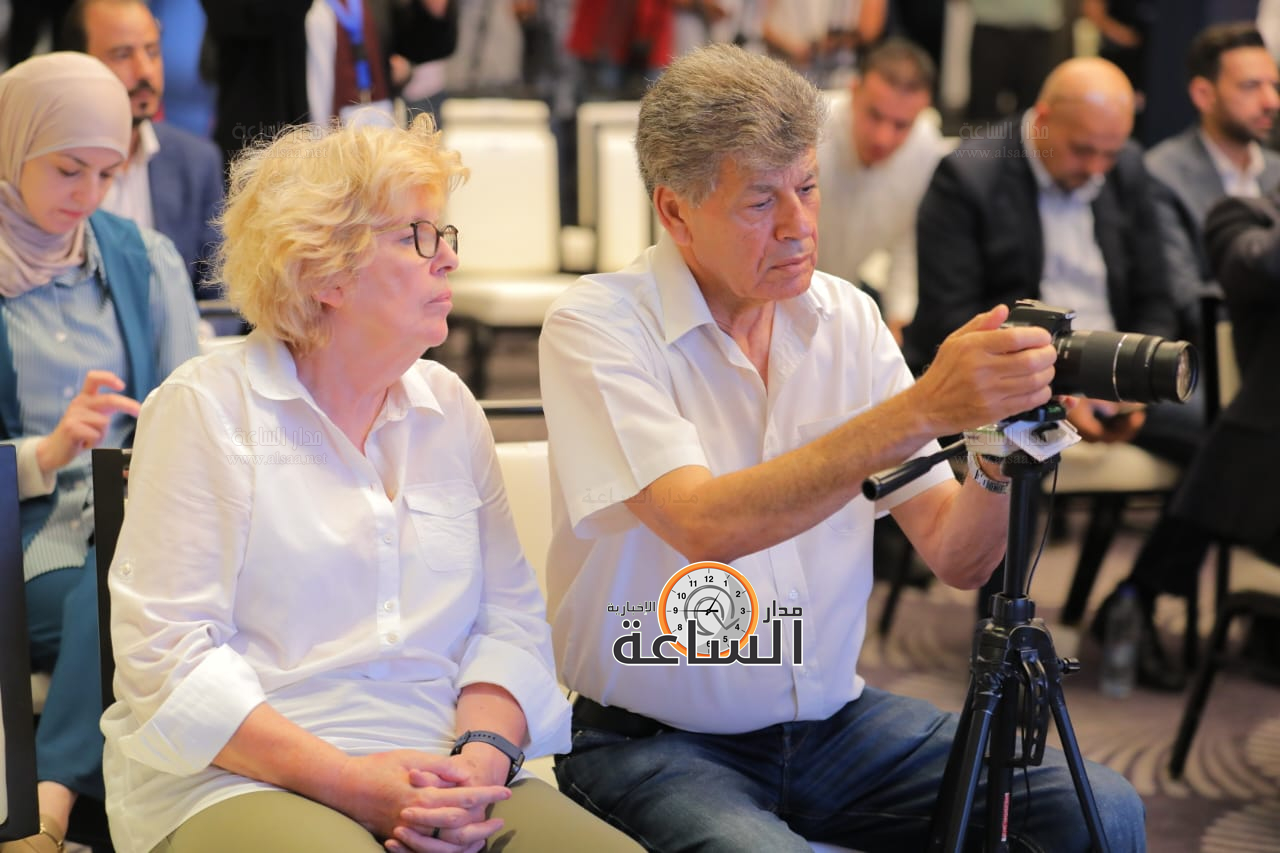 Madar Al-Saa Images 0.2739480754985113