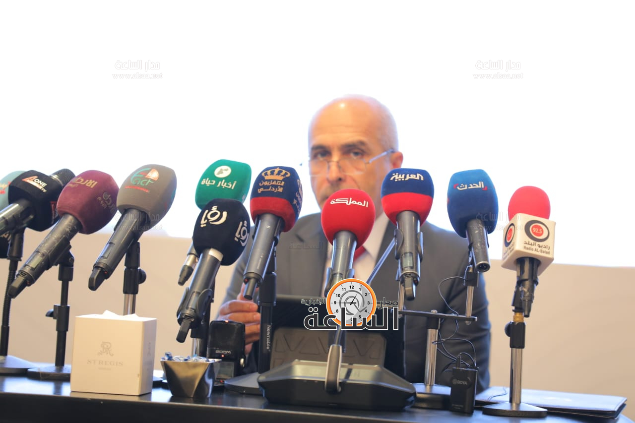 Madar Al-Saa Images 0.12219798069760723