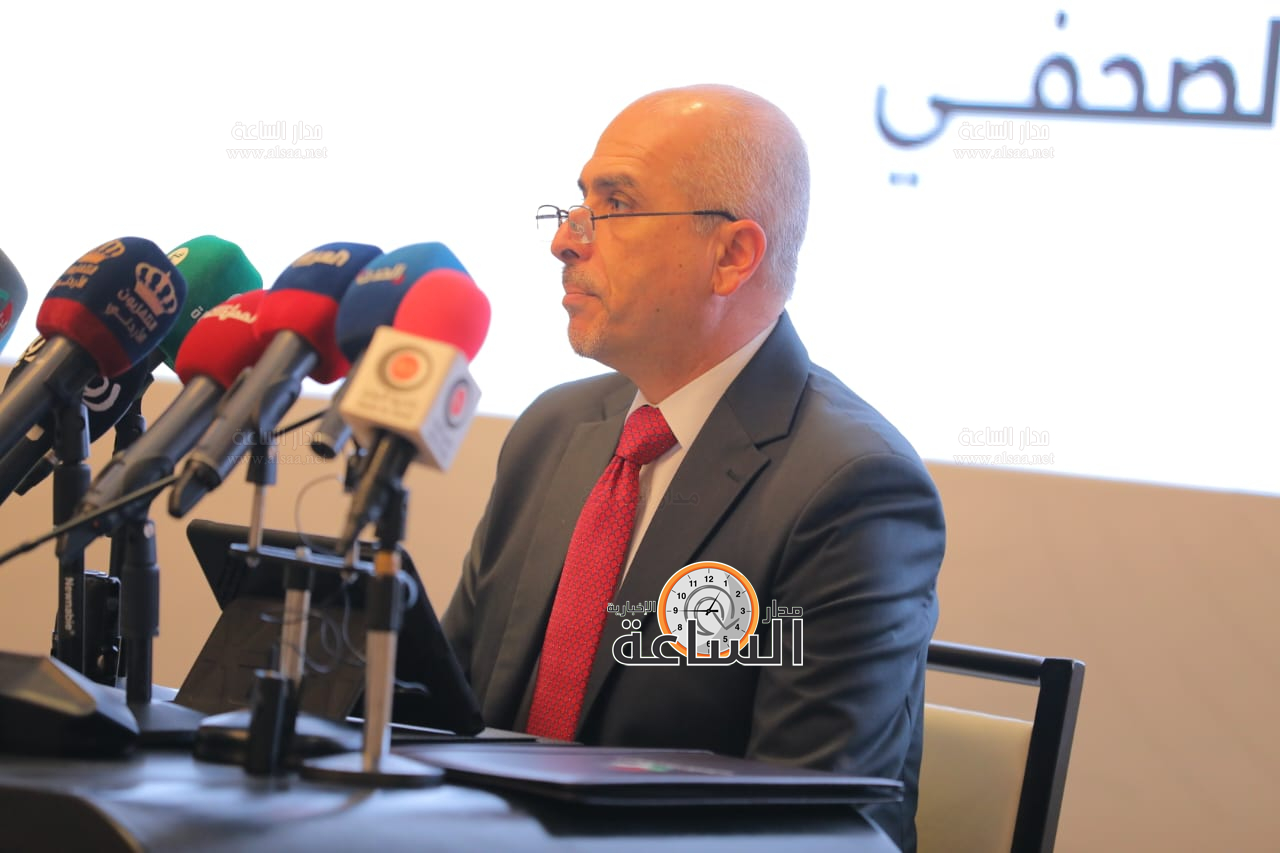 Madar Al-Saa Images 0.03179078869193286