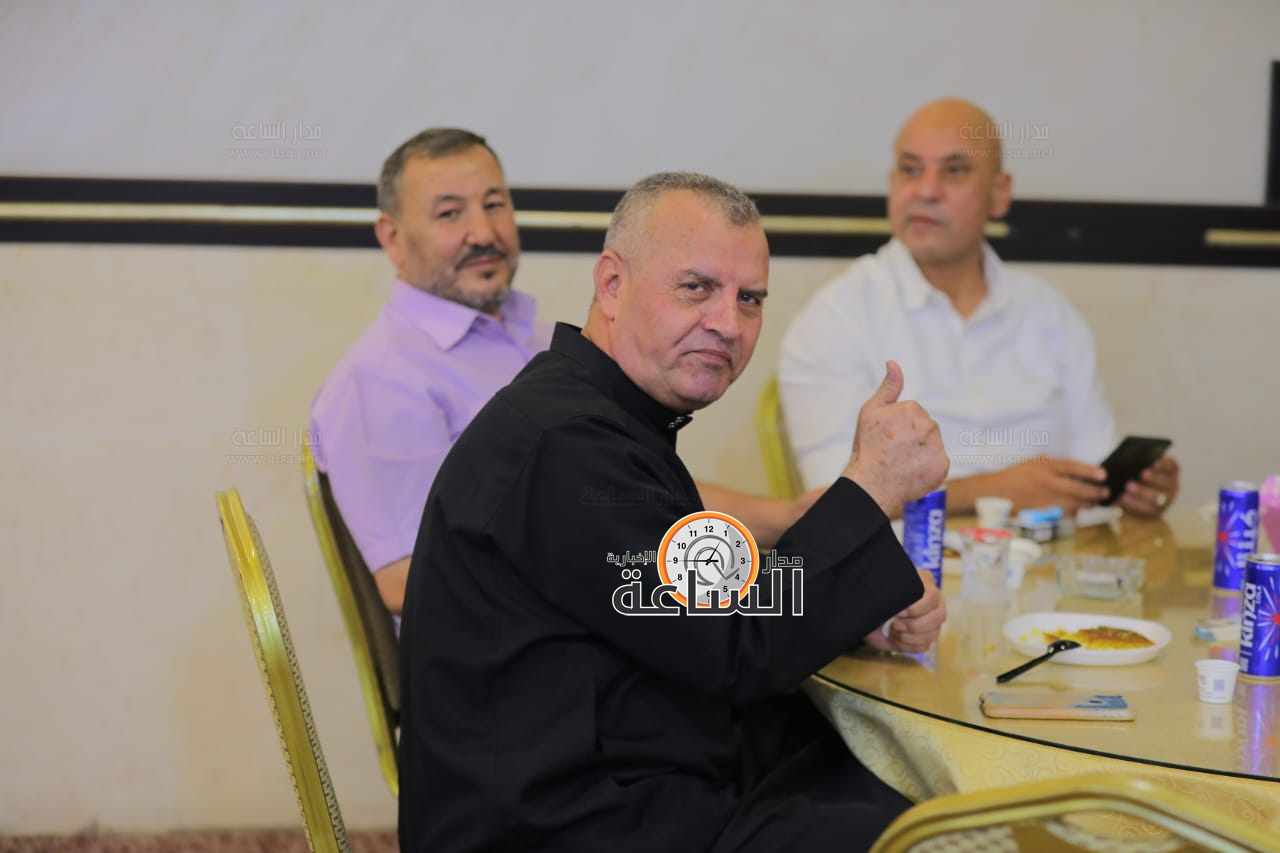 Madar Al-Saa Images 0.7369419000656798