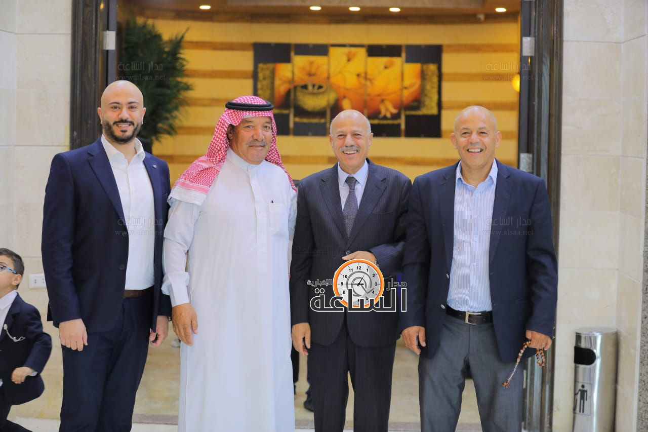 Madar Al-Saa Images 0.23917687115024688