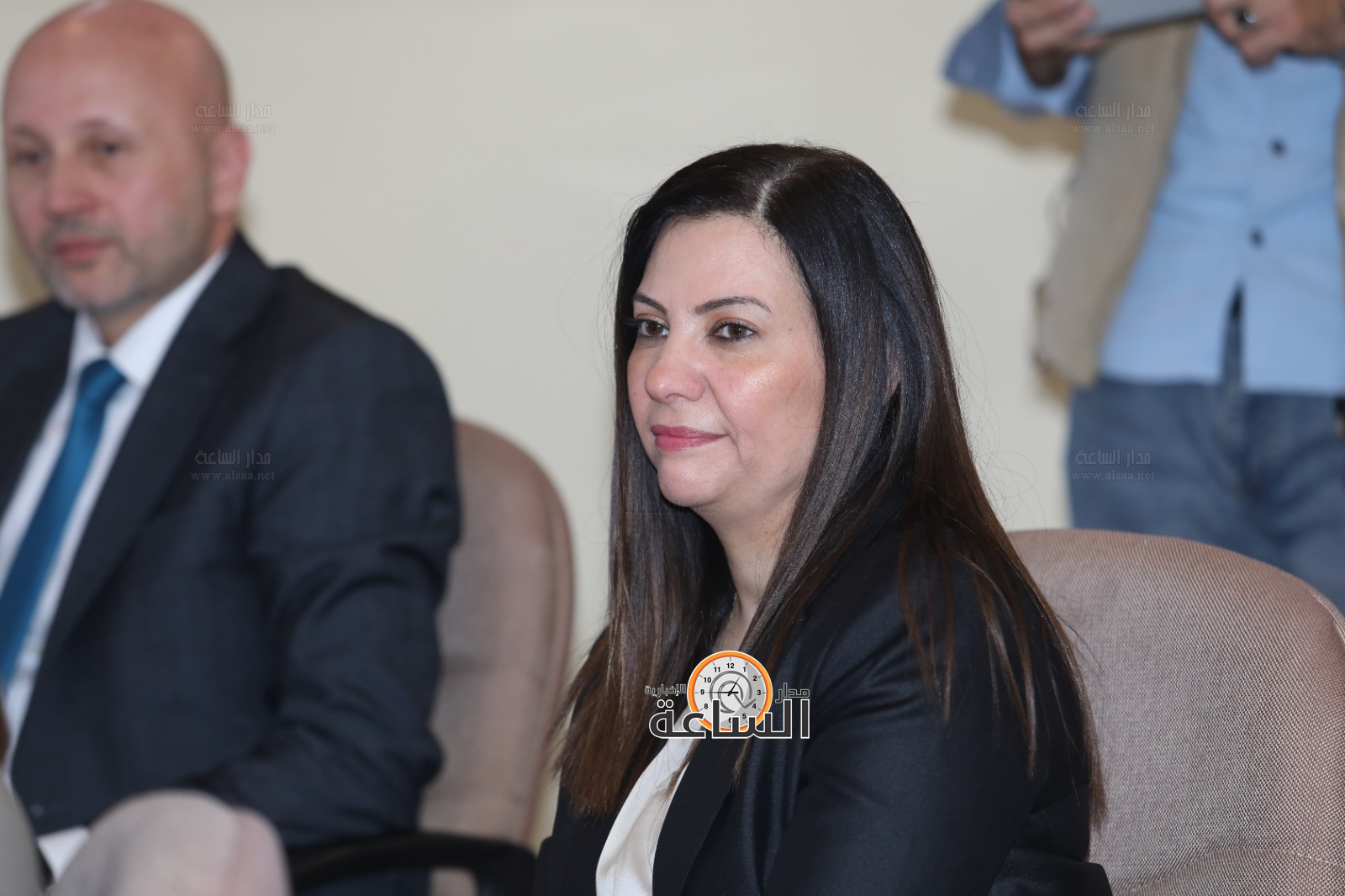 Madar Al-Saa Images 0.6948092597971622