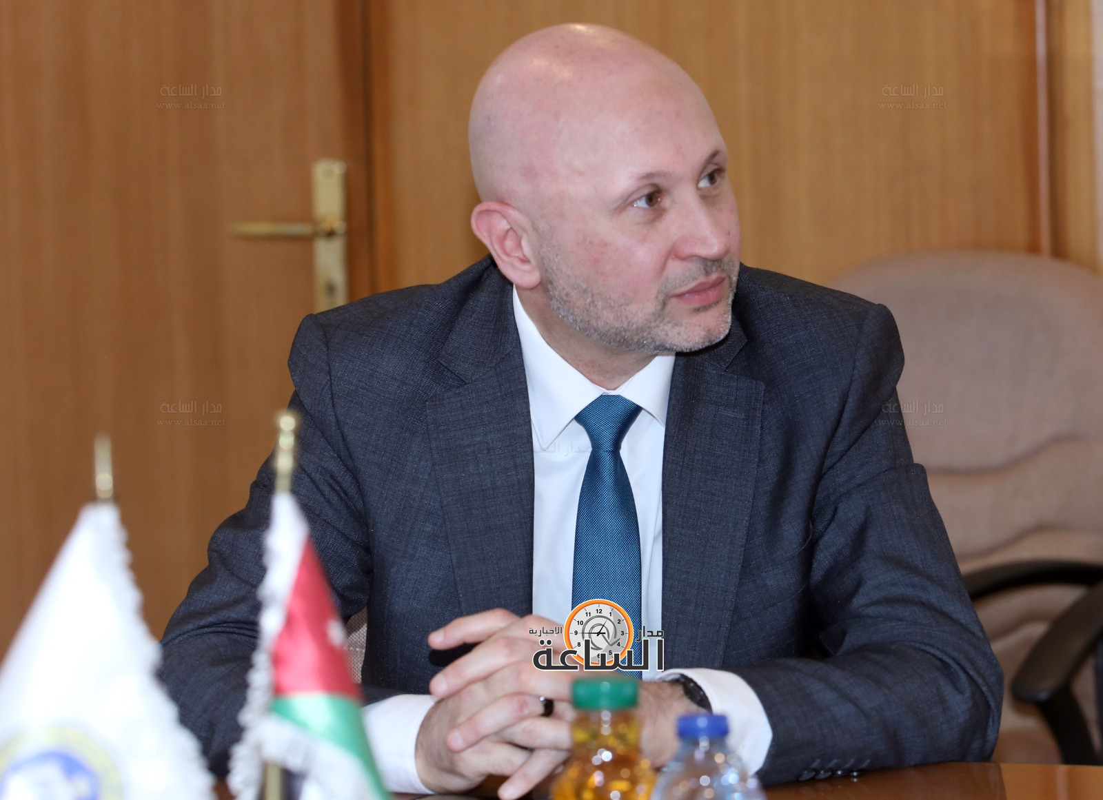 Madar Al-Saa Images 0.018638679604409125