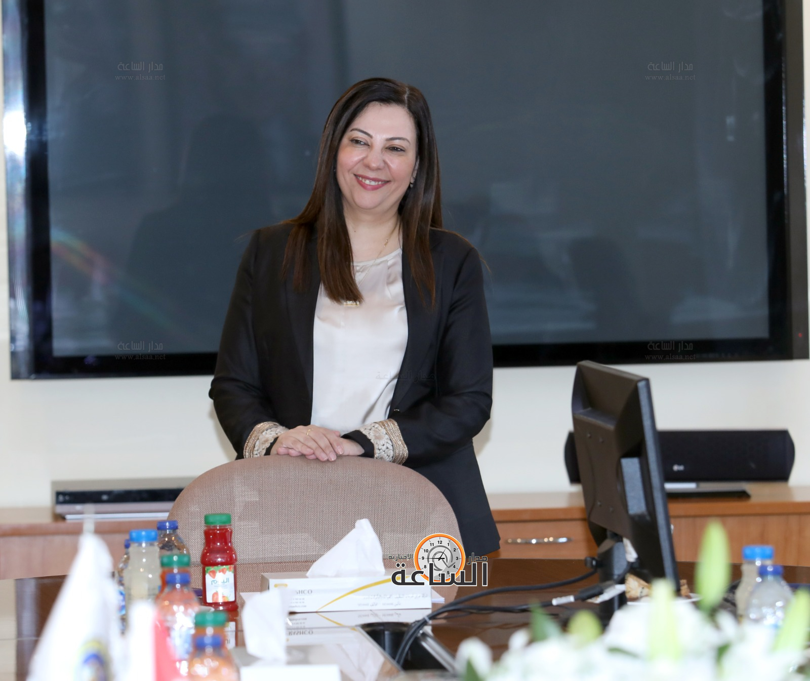 Madar Al-Saa Images 0.4716443920201723