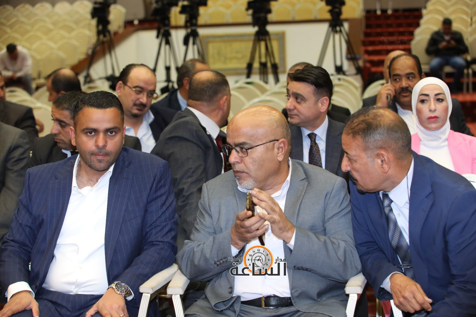 Madar Al-Saa Images 0.370195851182358