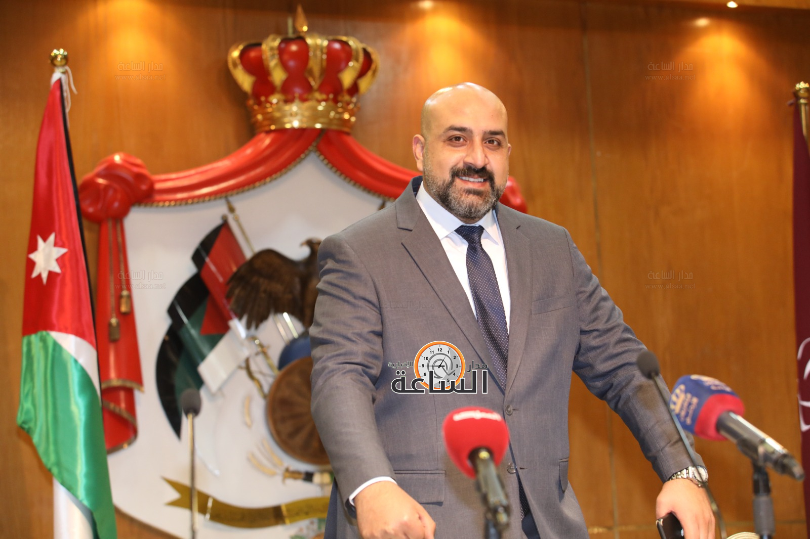 Madar Al-Saa Images 0.35690799279370156