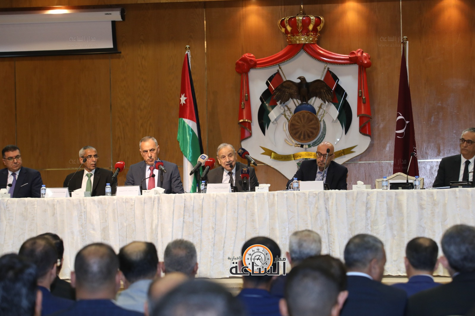 Madar Al-Saa Images 0.8499840836045442