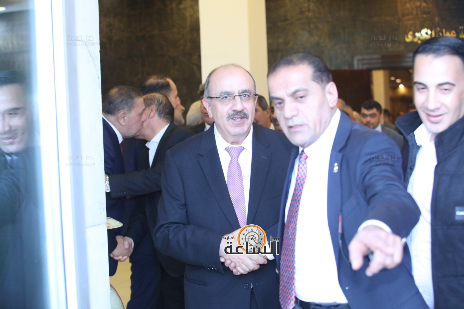 Madar Al-Saa Images 0.4960102212991757