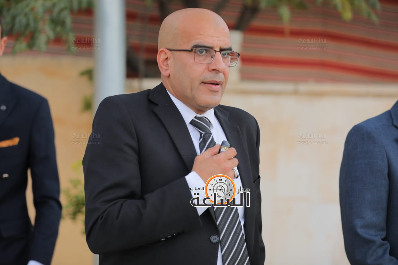 Madar Al-Saa Images 0.635131160513307