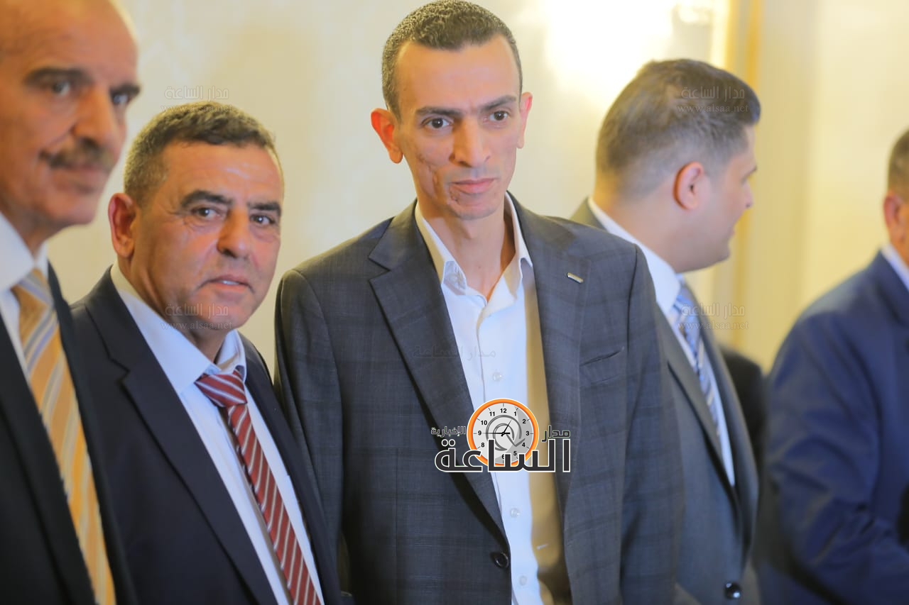 Madar Al-Saa Images 0.8879445085294