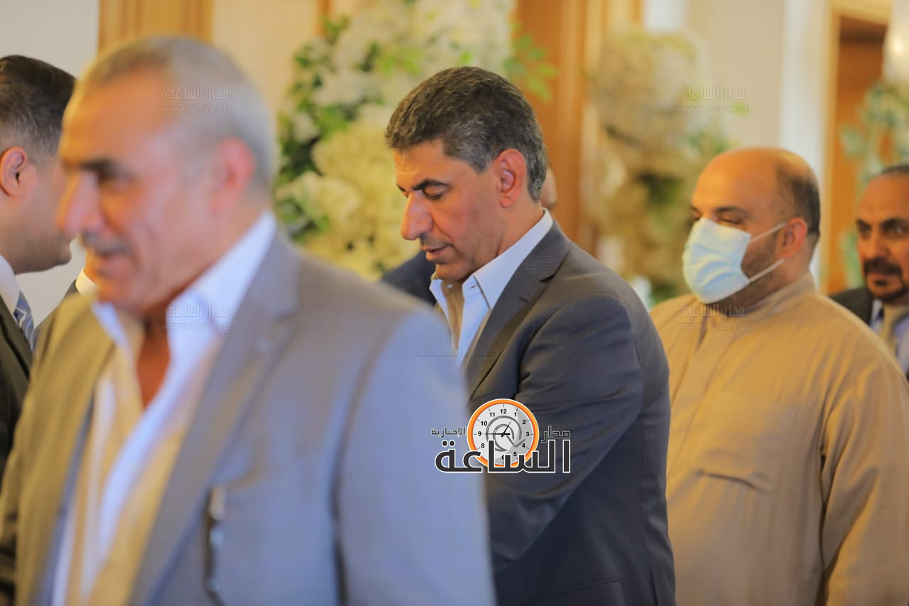 Madar Al-Saa Images 0.04344376057001642