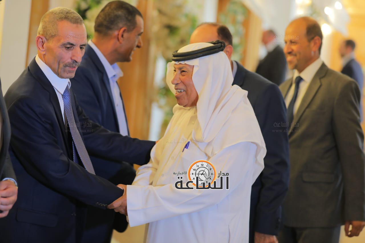 Madar Al-Saa Images 0.4908315629196267