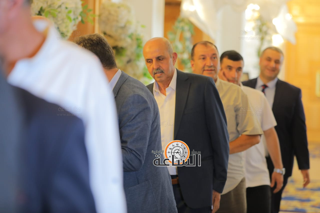 Madar Al-Saa Images 0.8893846440863664