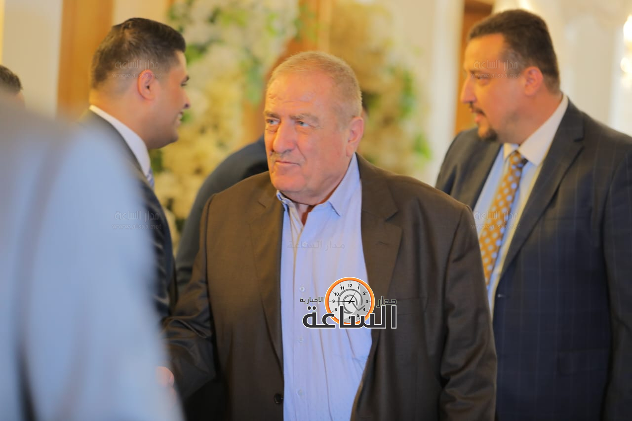 Madar Al-Saa Images 0.3934105935543937