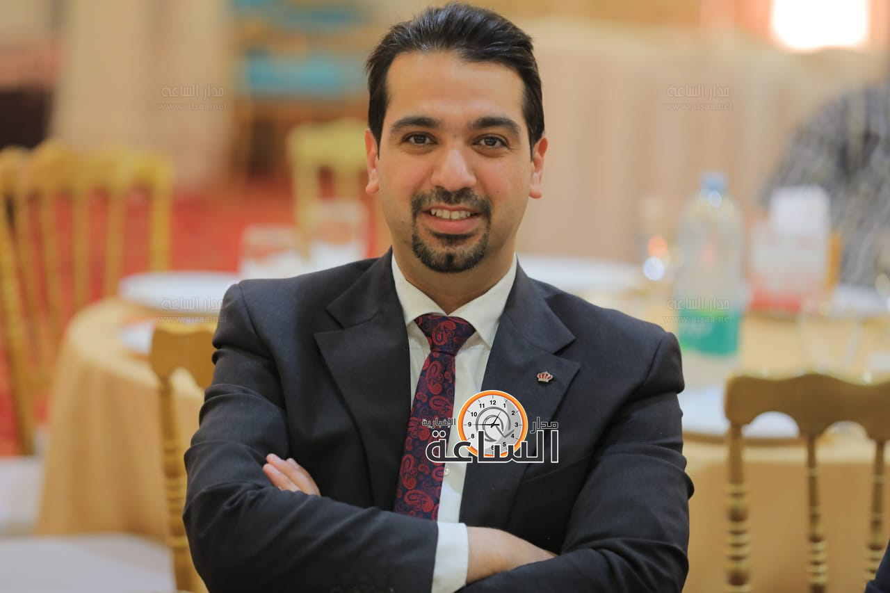 Madar Al-Saa Images 0.9659606436150536