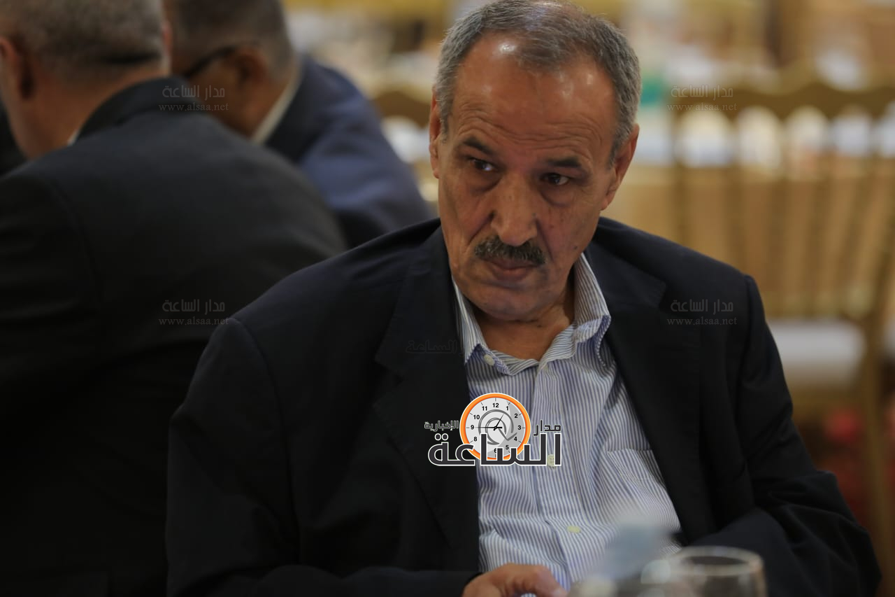 Madar Al-Saa Images 0.04785722455350361