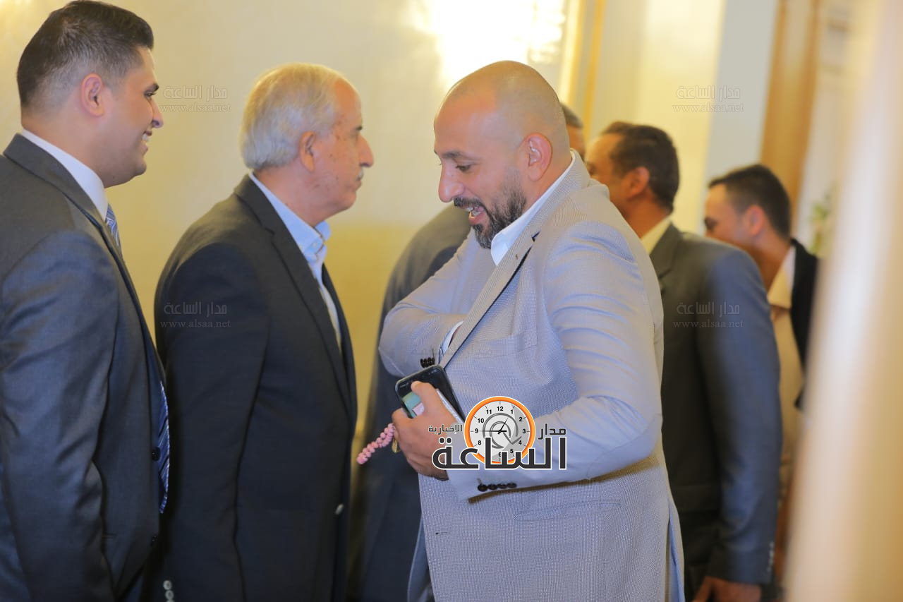 Madar Al-Saa Images 0.5897008764878156