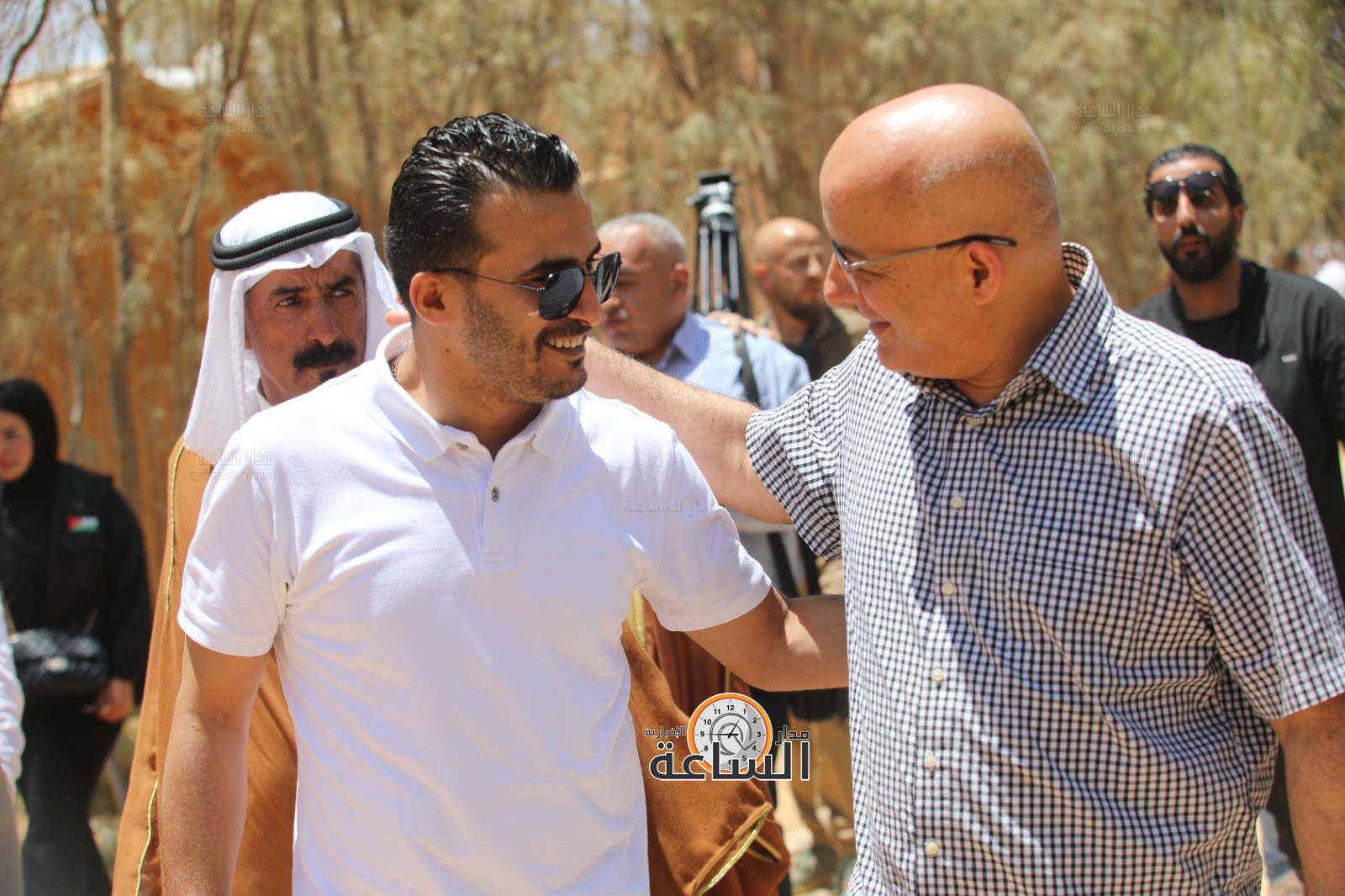 Madar Al-Saa Images 0.0694608075701777