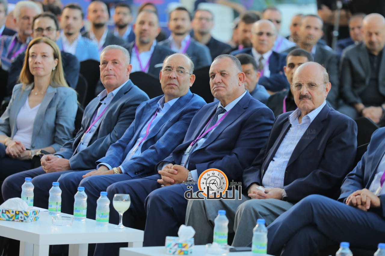 Madar Al-Saa Images 0.4338320987940878