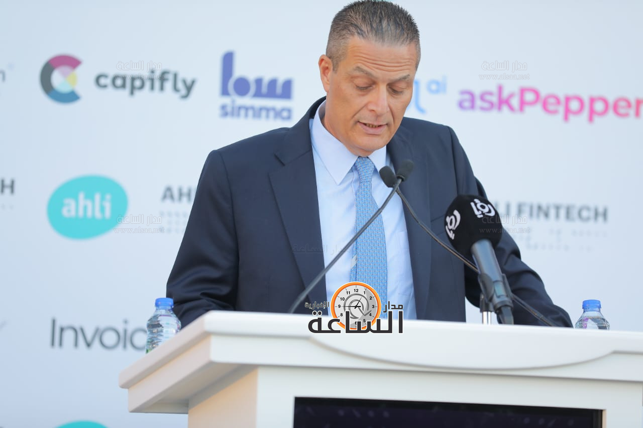 Madar Al-Saa Images 0.38590756320286856