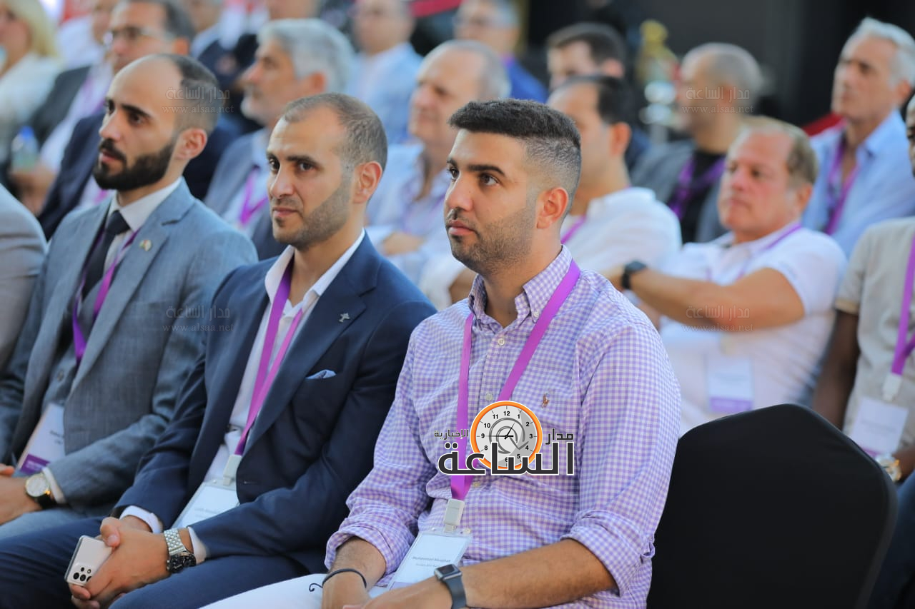 Madar Al-Saa Images 0.05441769713329392