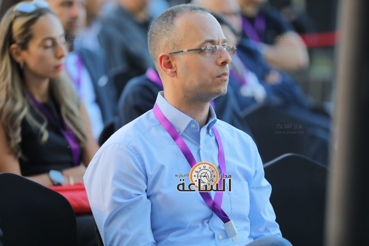 Madar Al-Saa Images 0.8858766613464462