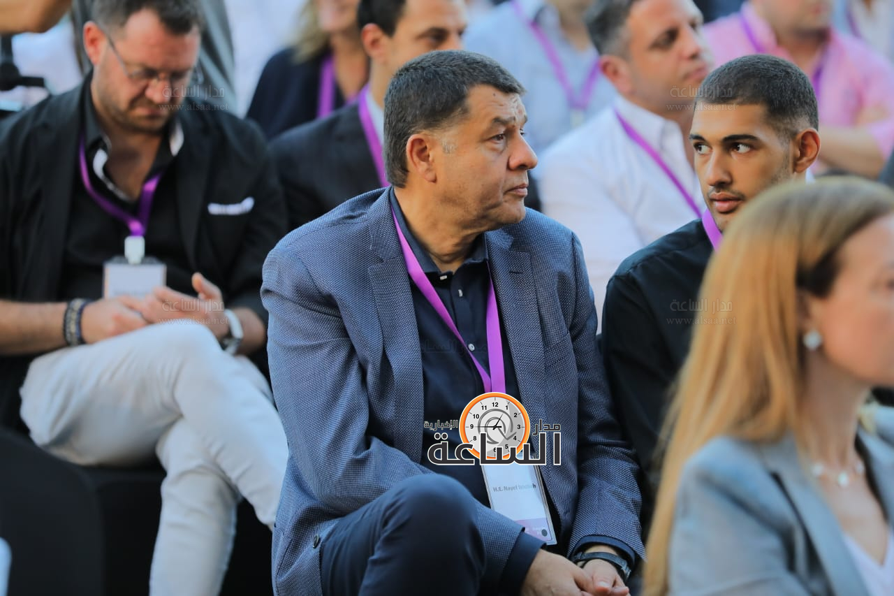 Madar Al-Saa Images 0.052699804435048625