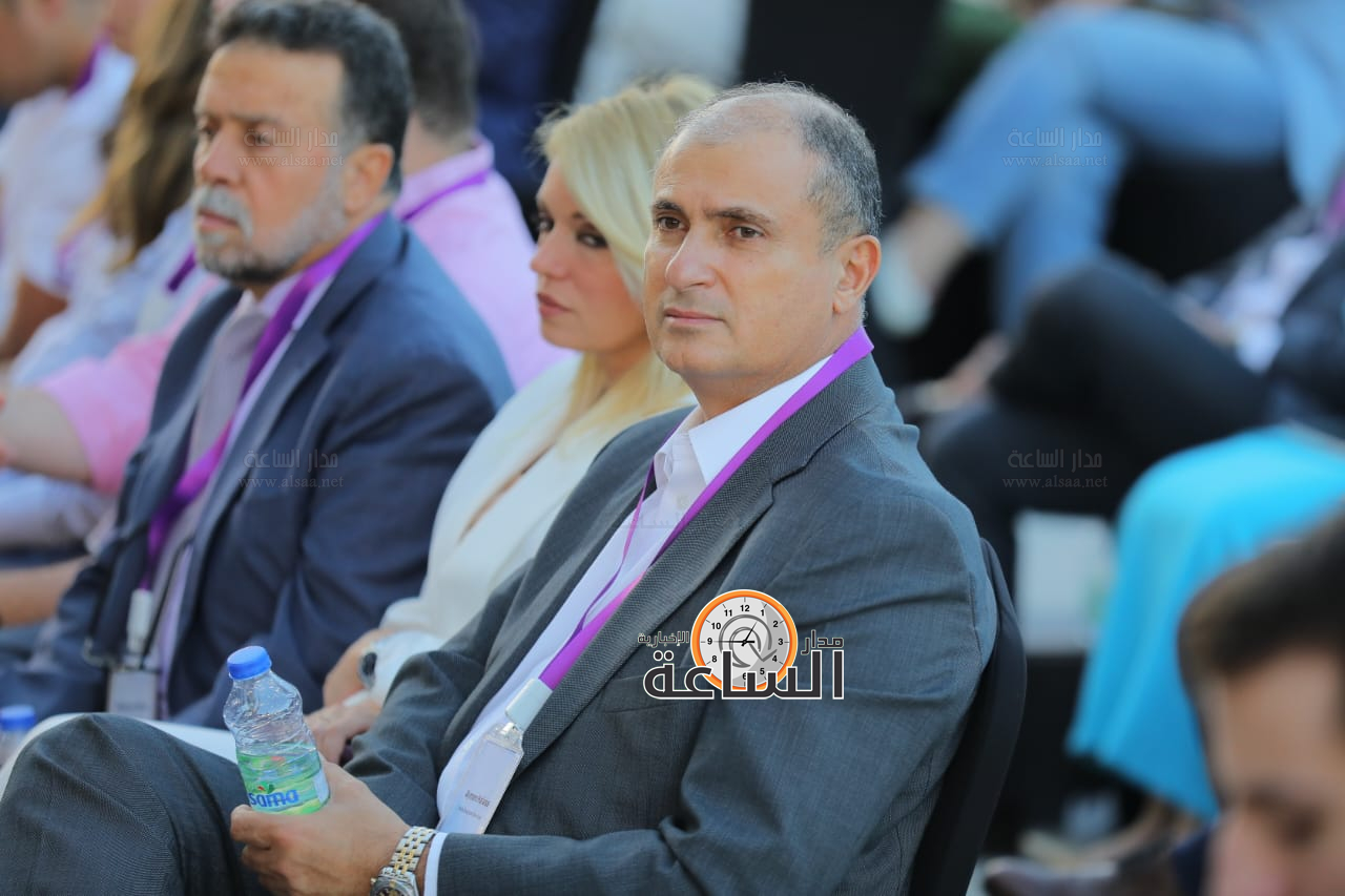 Madar Al-Saa Images 0.9798004893697456