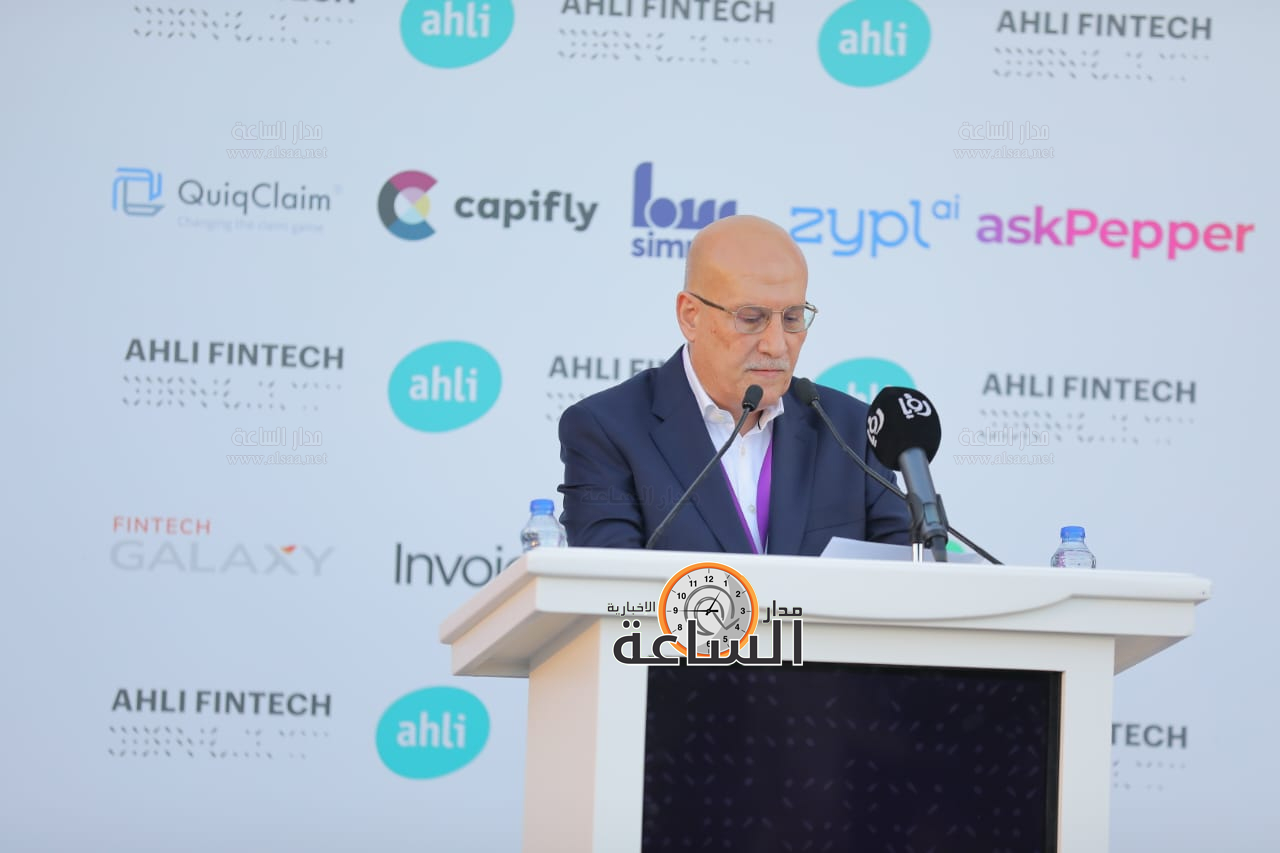 Madar Al-Saa Images 0.753508710044904