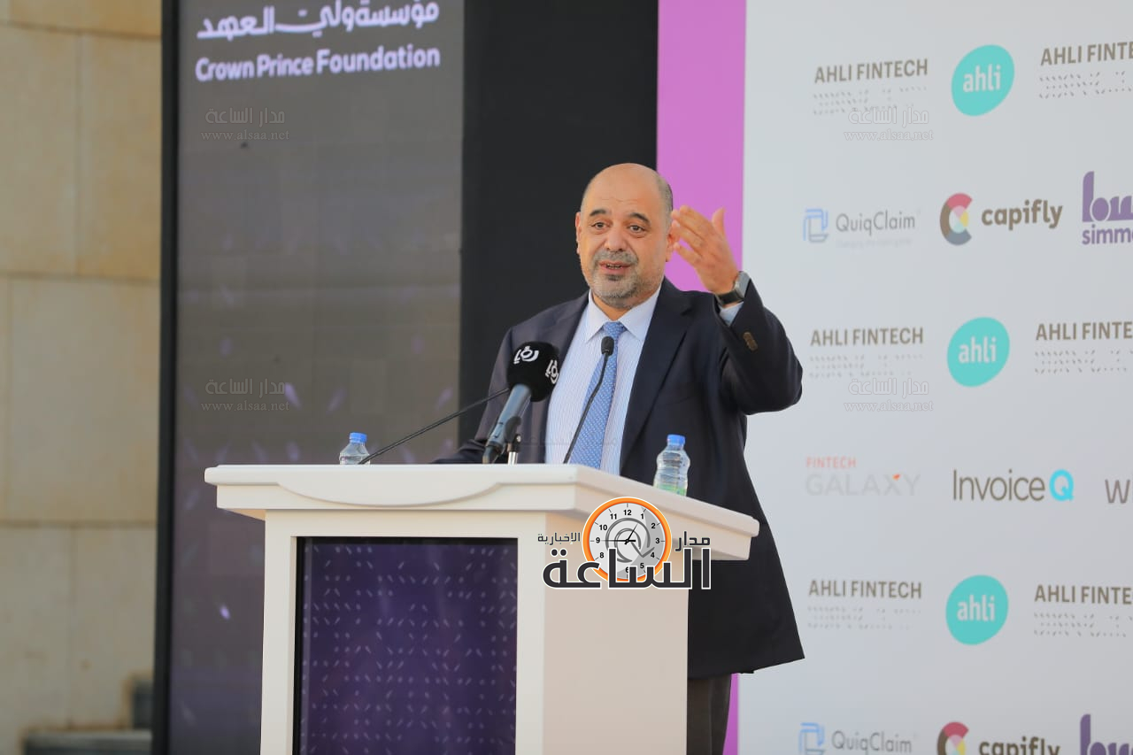 Madar Al-Saa Images 0.10682622720562662