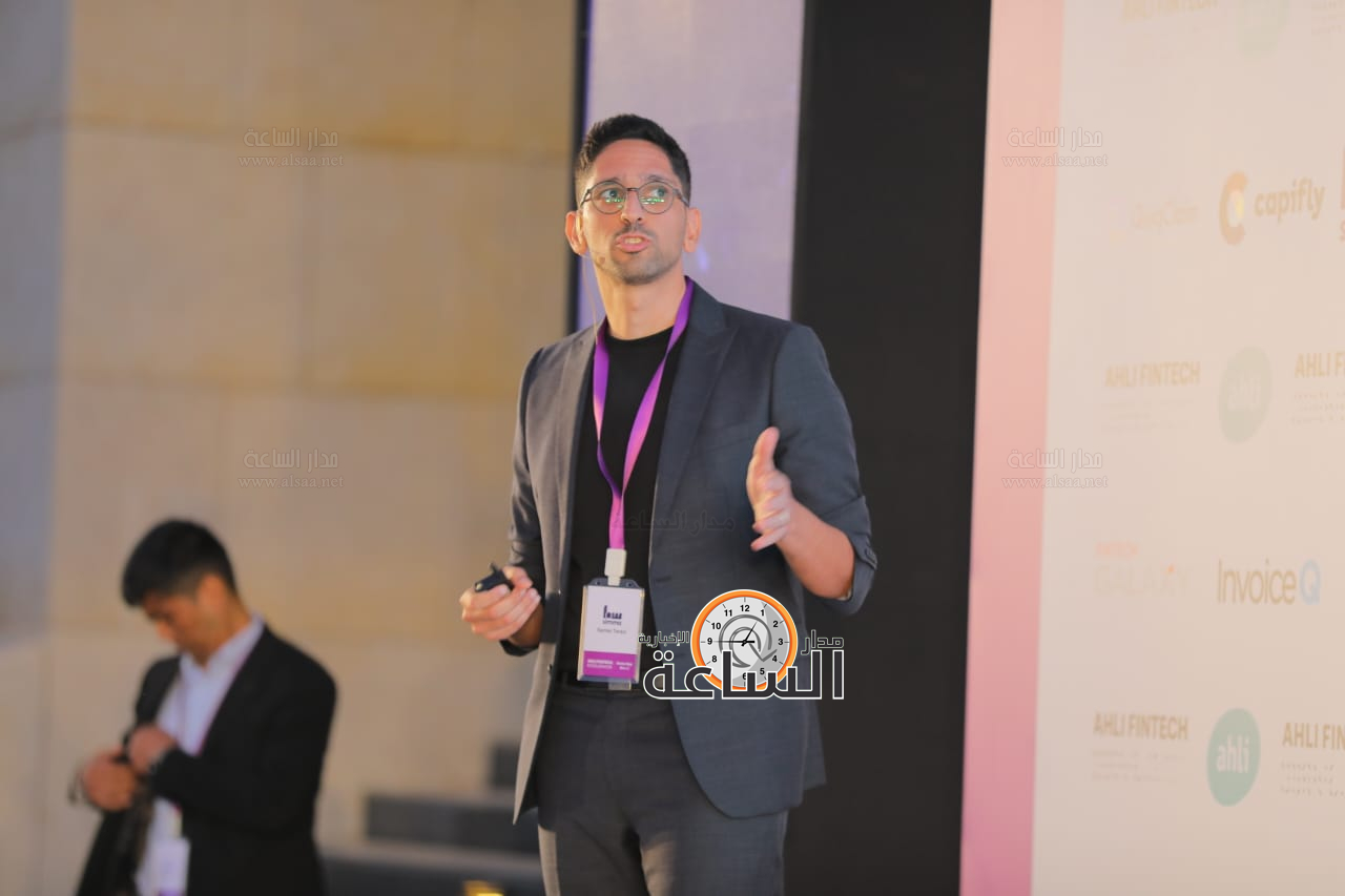 Madar Al-Saa Images 0.7261896687489635