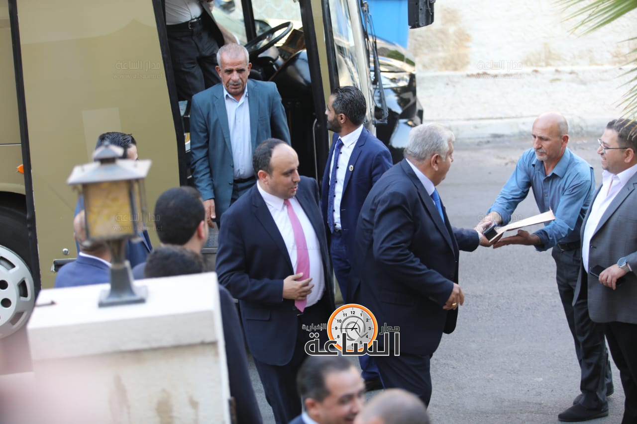 Madar Al-Saa Images 0.5299316546349393