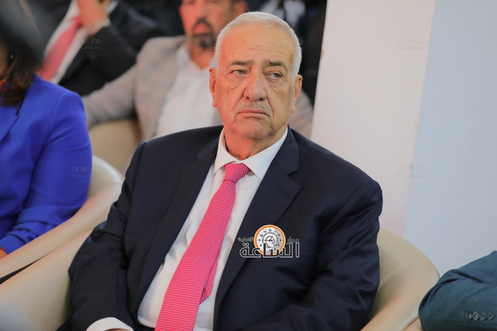 Madar Al-Saa Images 0.7264029775688297