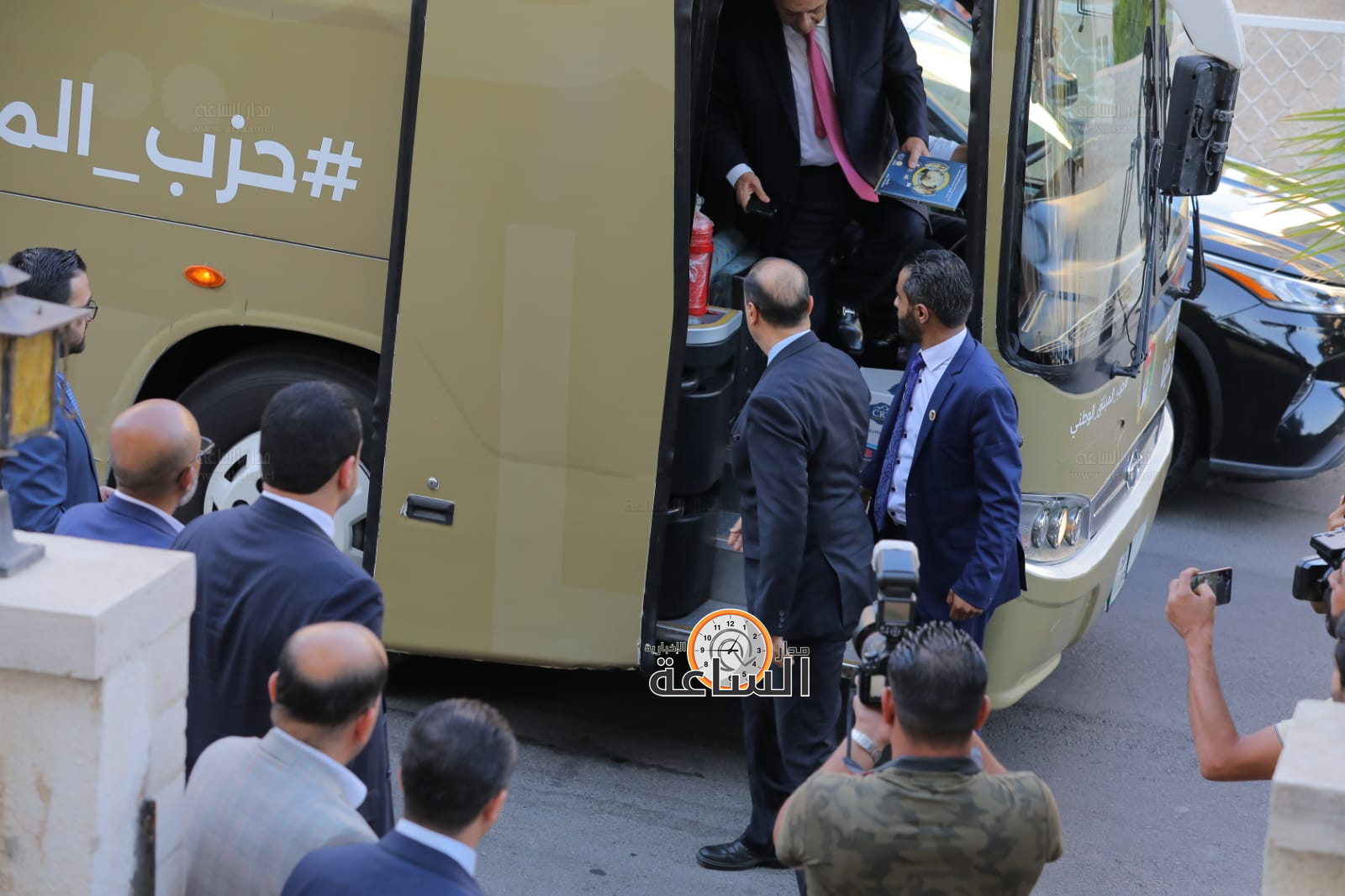 Madar Al-Saa Images 0.3886622092189169