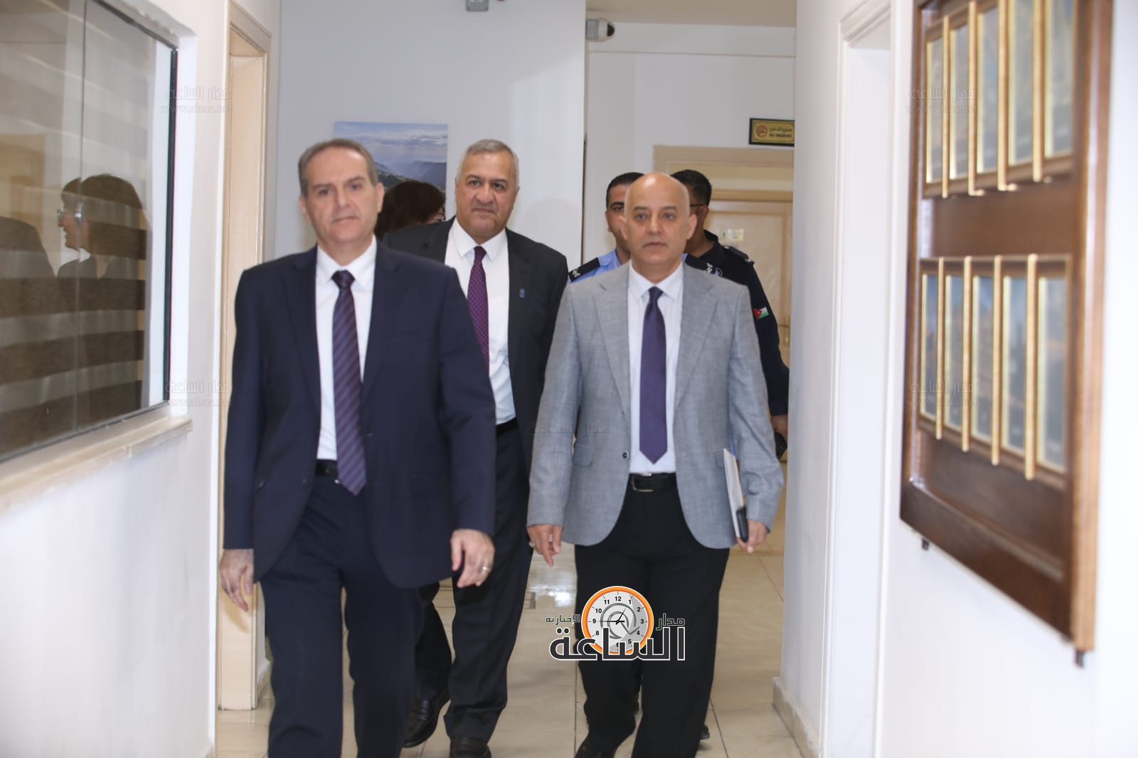 Madar Al-Saa Images 0.8981720061172287