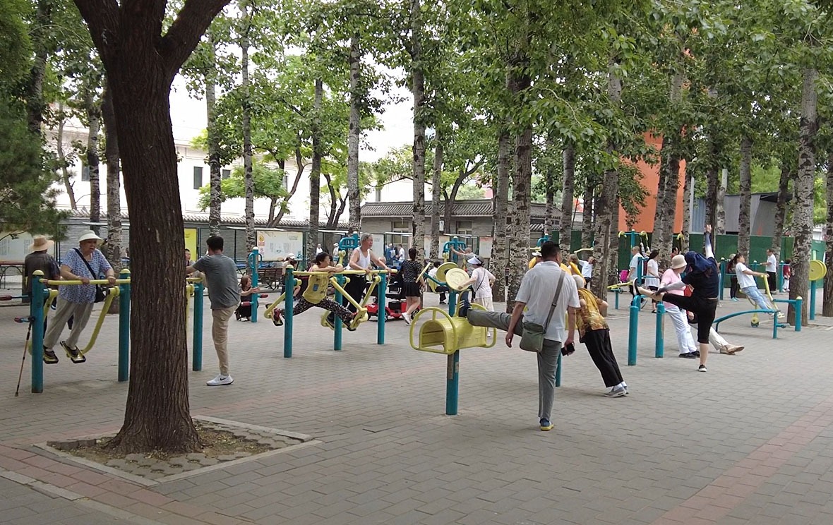 Madar Al-Saa Images 0.2427407736365912