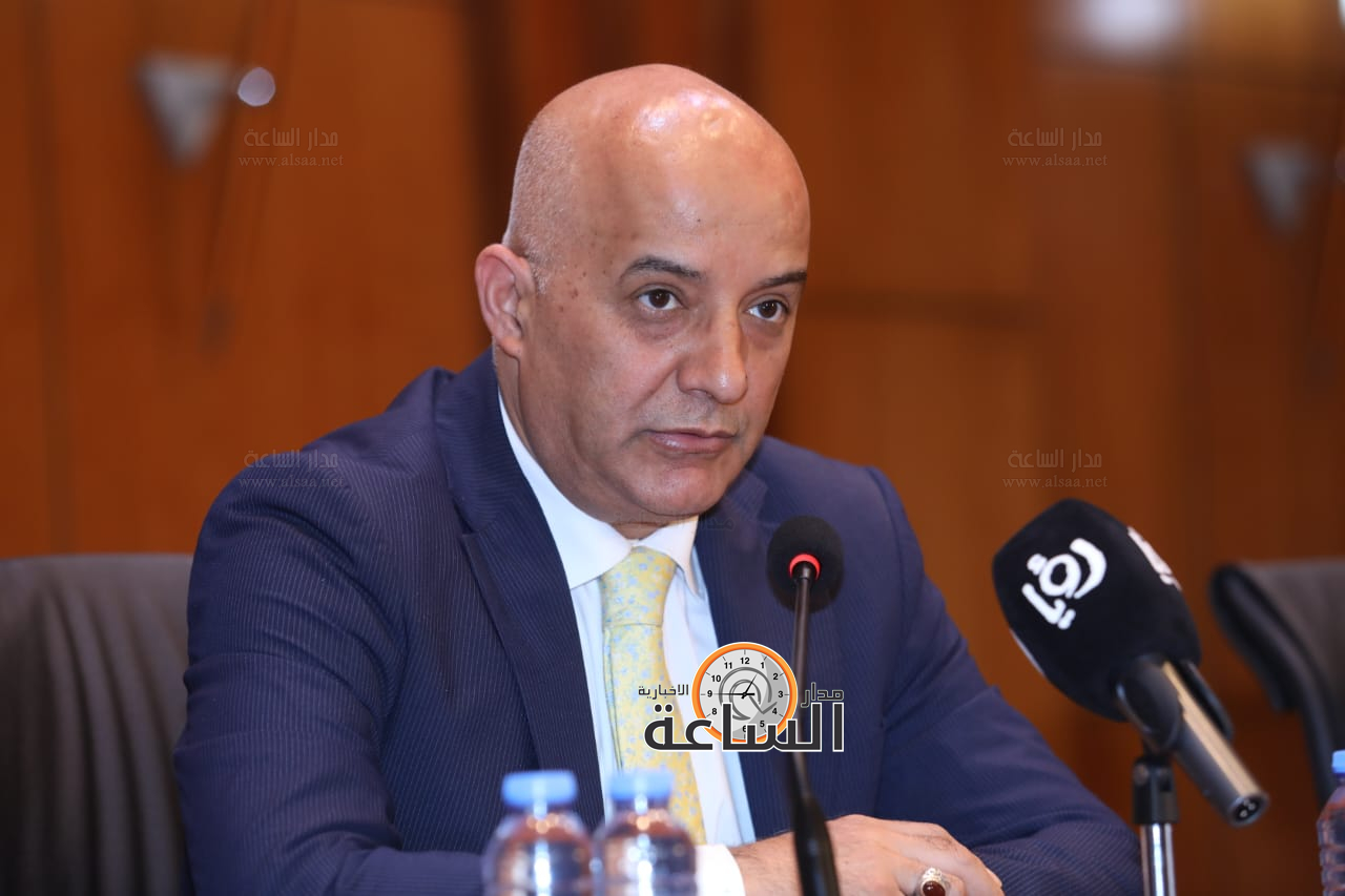 Madar Al-Saa Images 0.8105120705433937