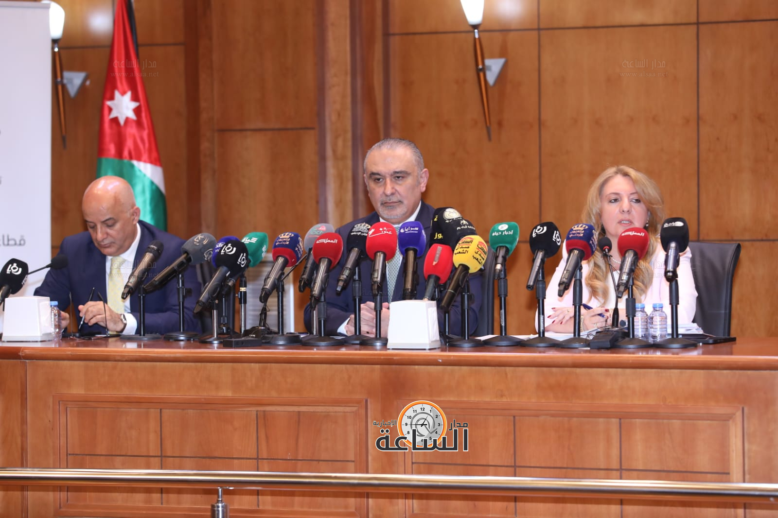 Madar Al-Saa Images 0.5331816027359293