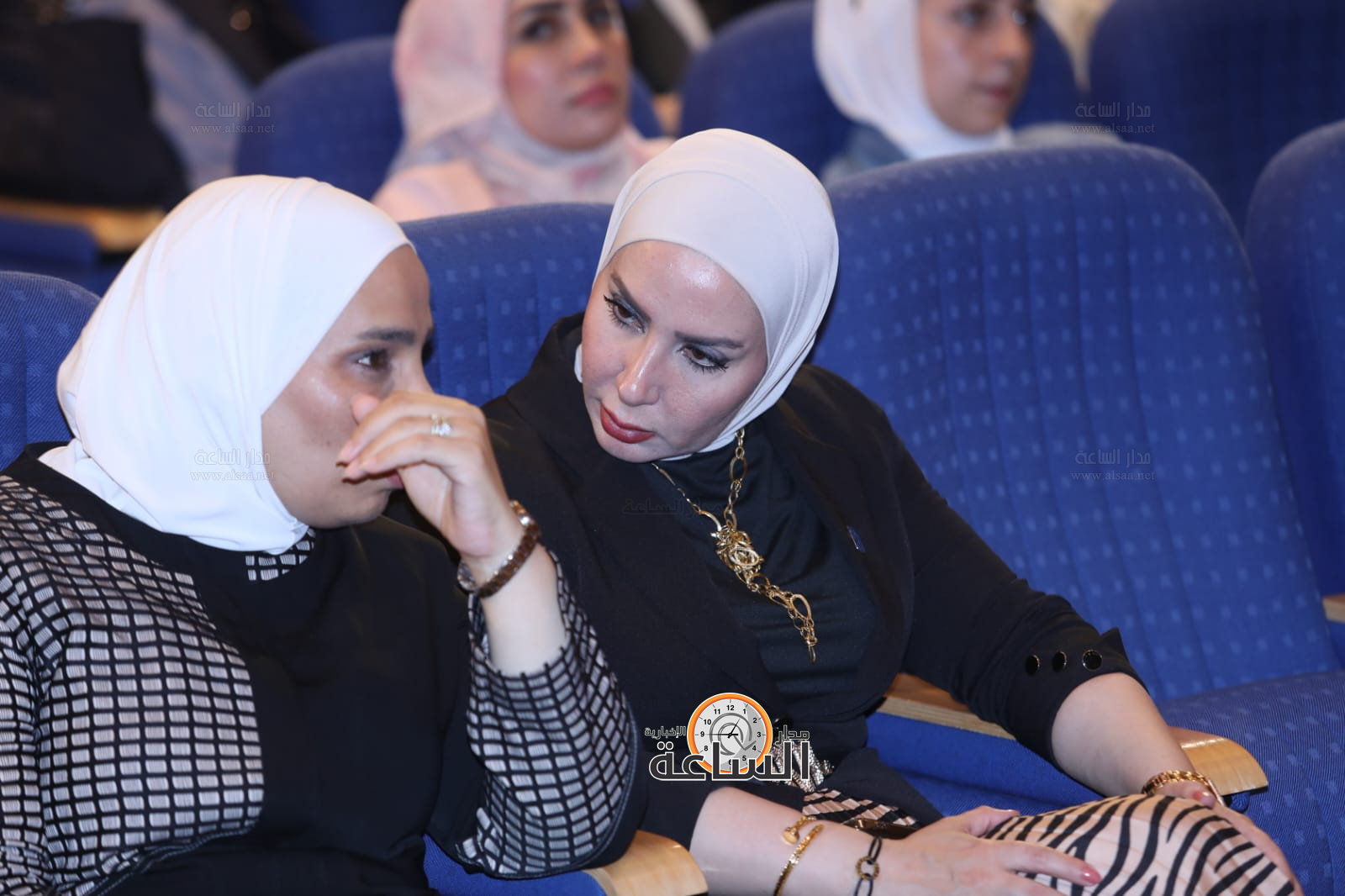 Madar Al-Saa Images 0.9347715772673504