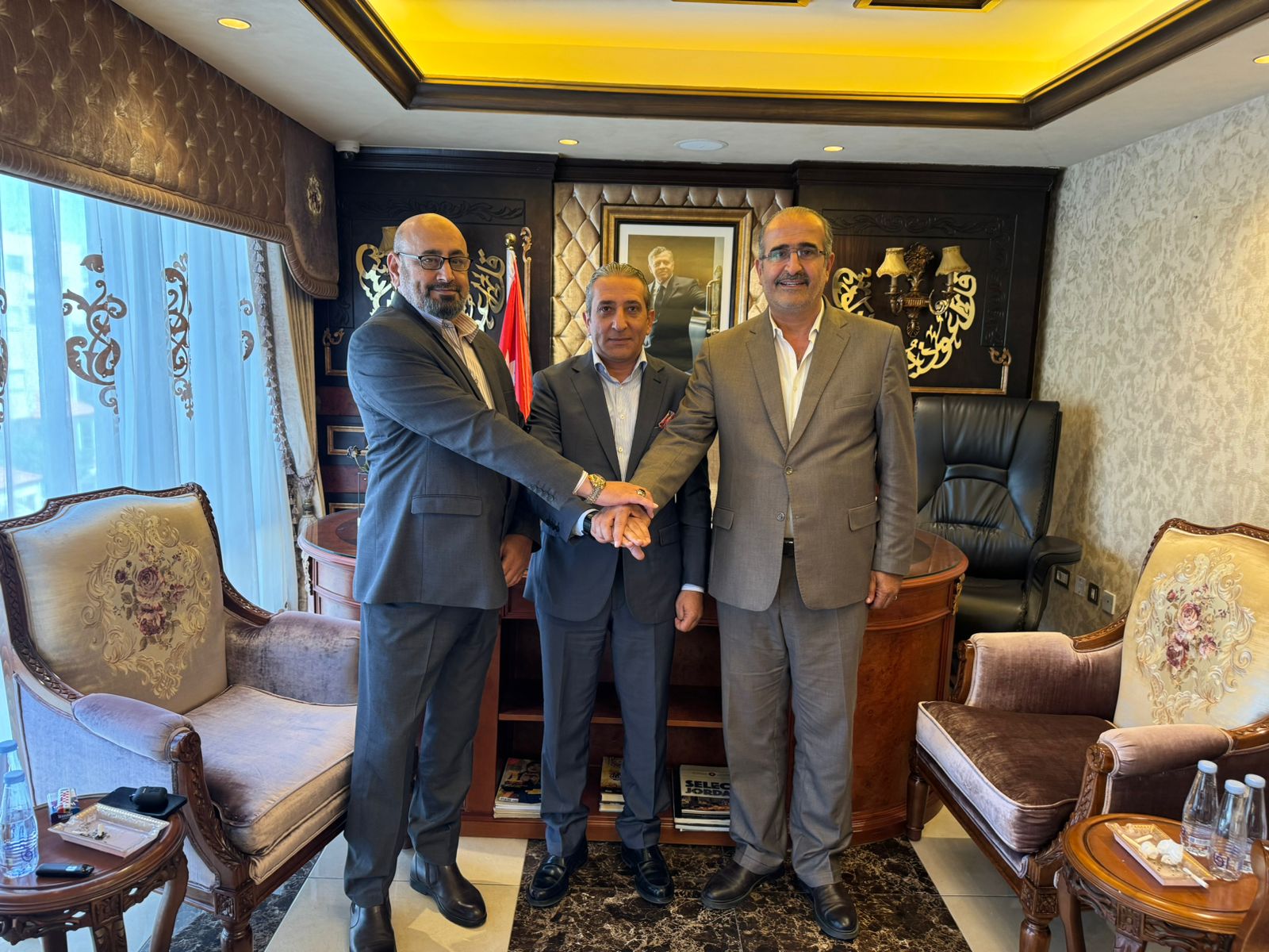 Madar Al-Saa Images 0.8800663297628091