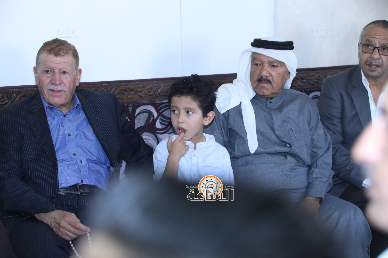 Madar Al-Saa Images 0.7526757265754551