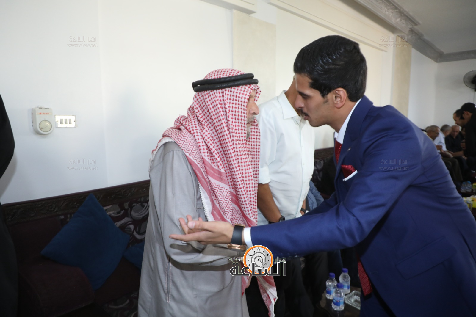 Madar Al-Saa Images 0.1510913536908105