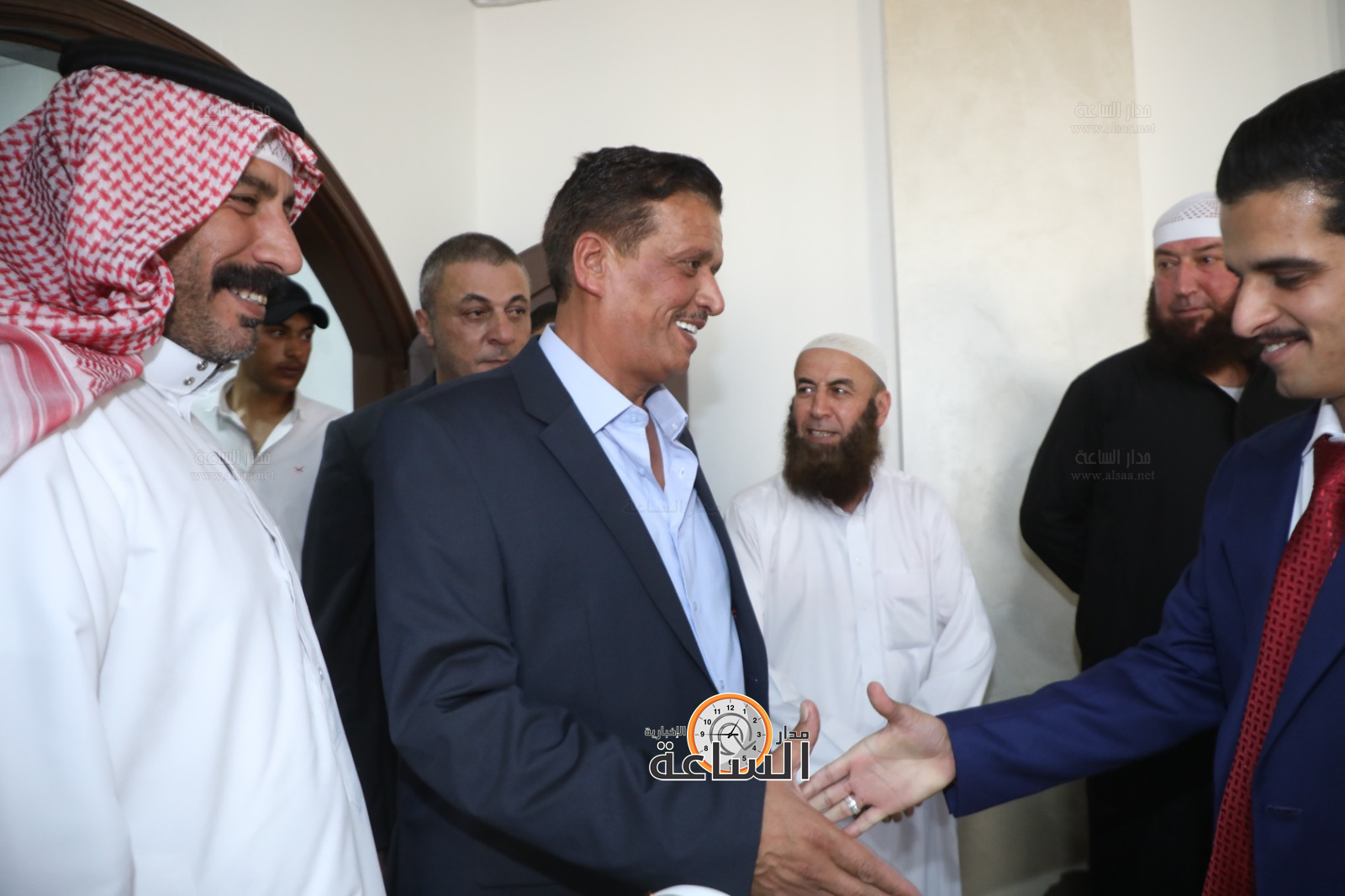 Madar Al-Saa Images 0.1897559591955449