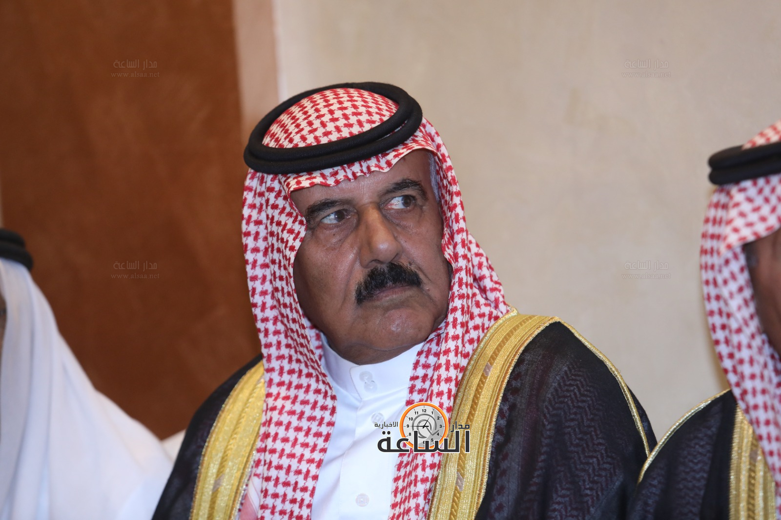 Madar Al-Saa Images 0.9865412431456215