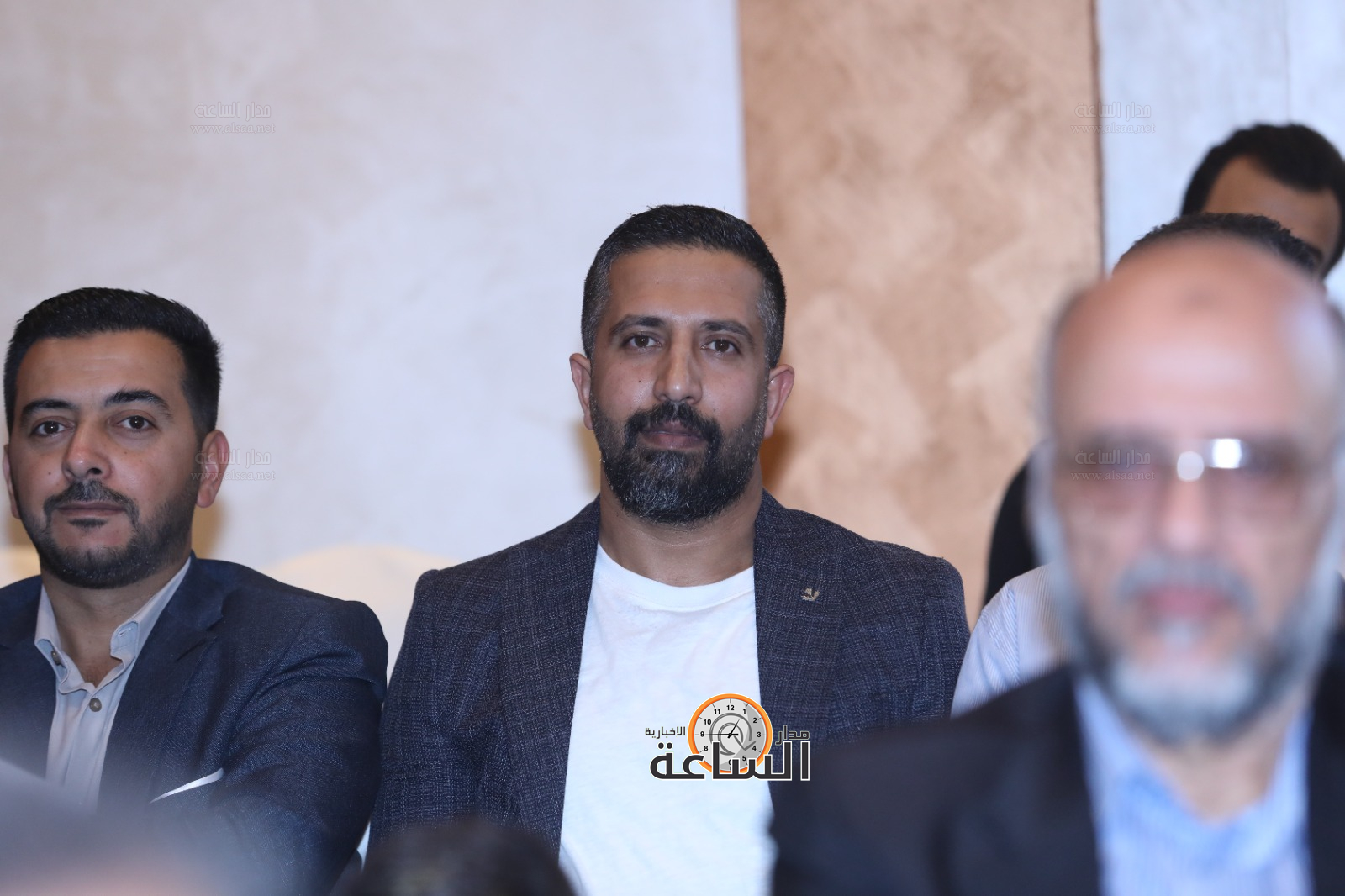 Madar Al-Saa Images 0.2568783174488103