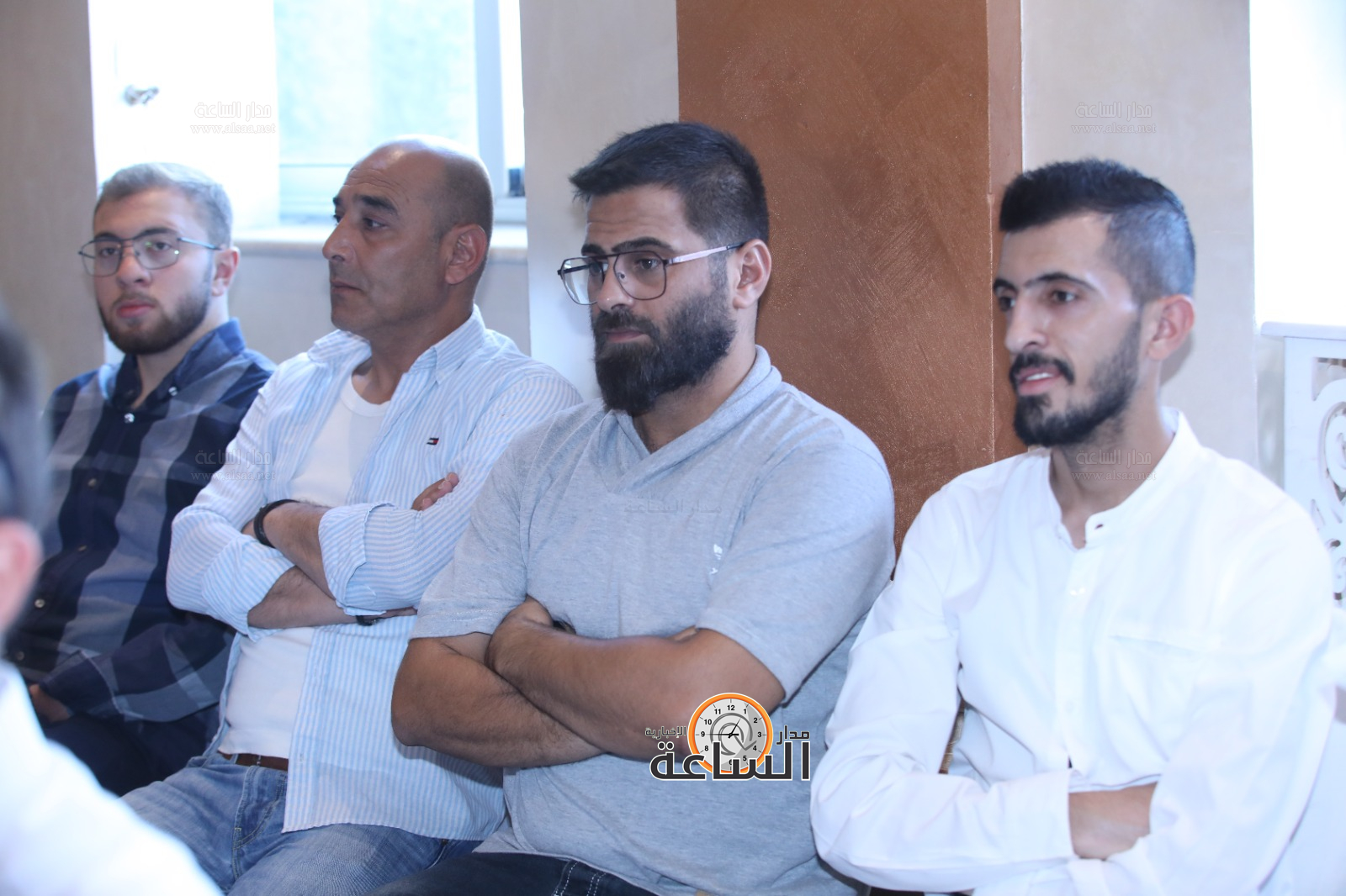 Madar Al-Saa Images 0.5604499270603109