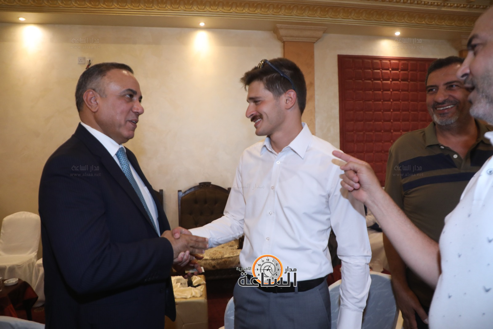 Madar Al-Saa Images 0.00032073719008485213