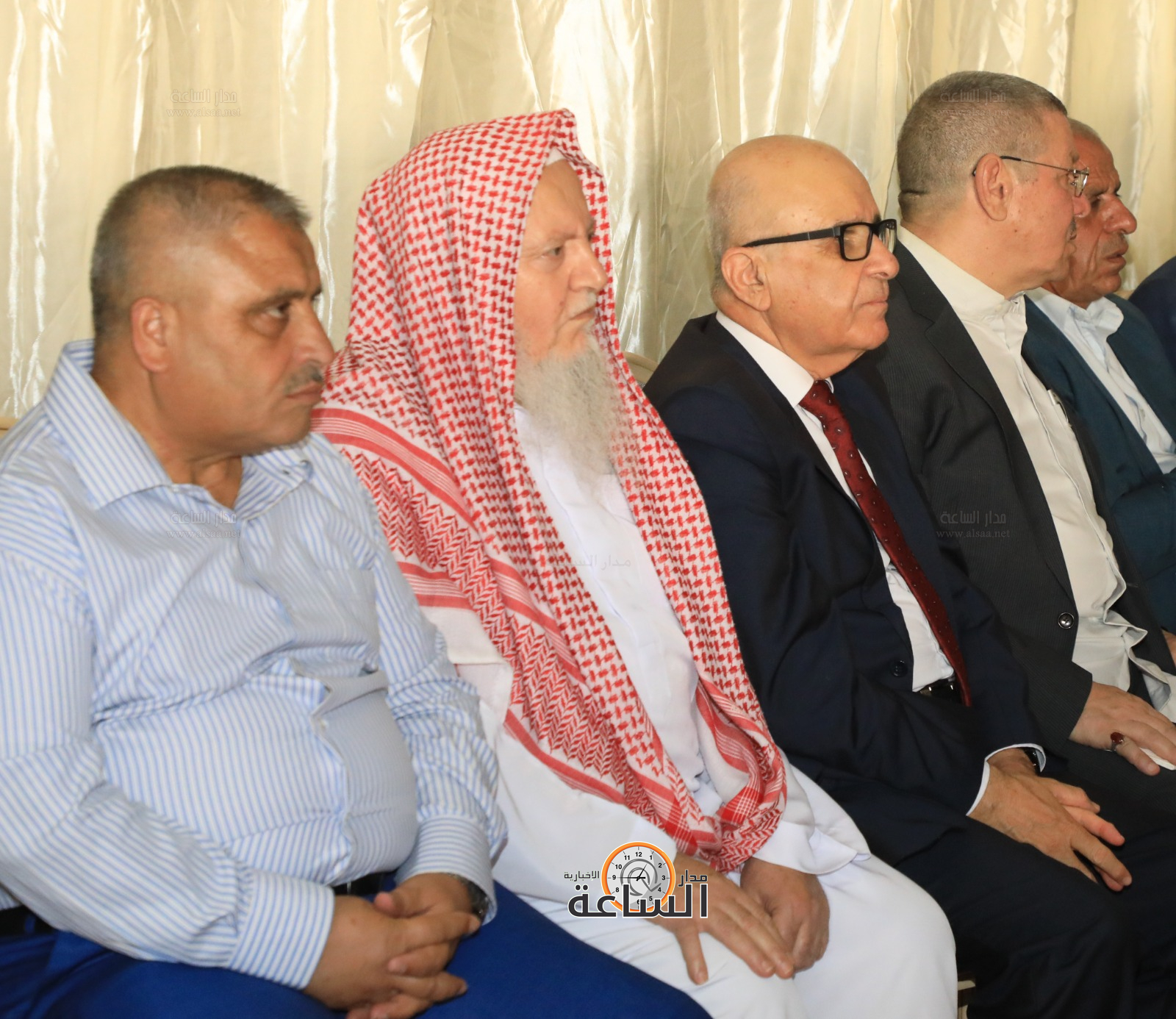 Madar Al-Saa Images 0.9688492592537836