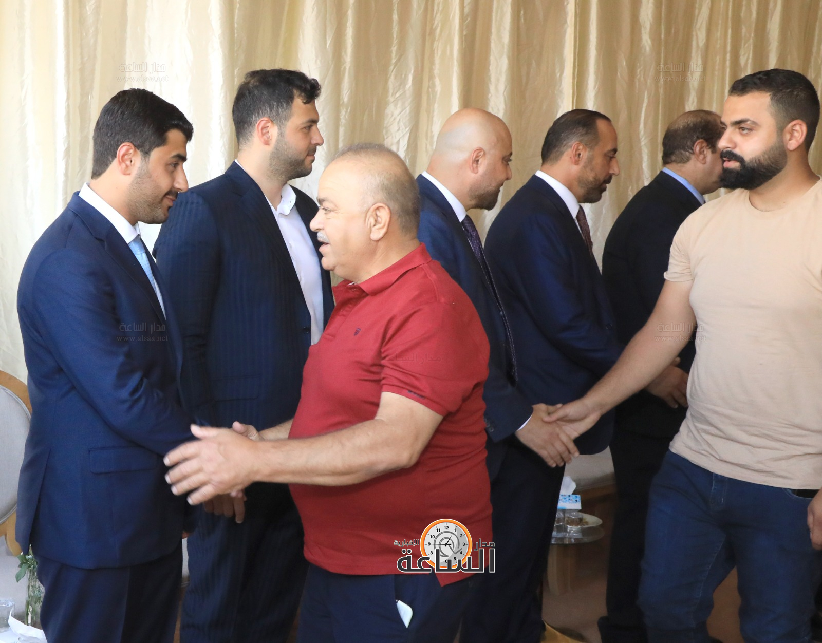 Madar Al-Saa Images 0.6122756497394675